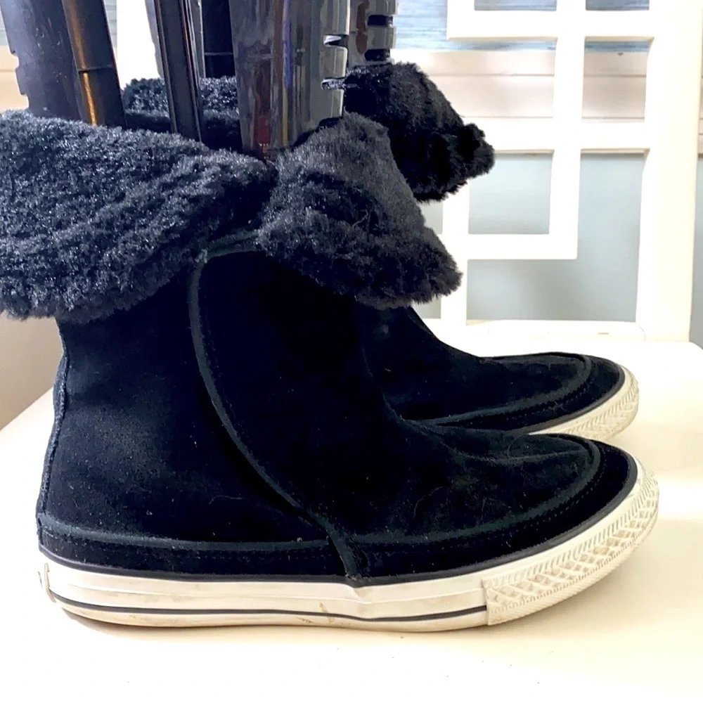 Converse Youth Black Winter Boots Faux Fur Fold-Over High Top Sneakers Size 5